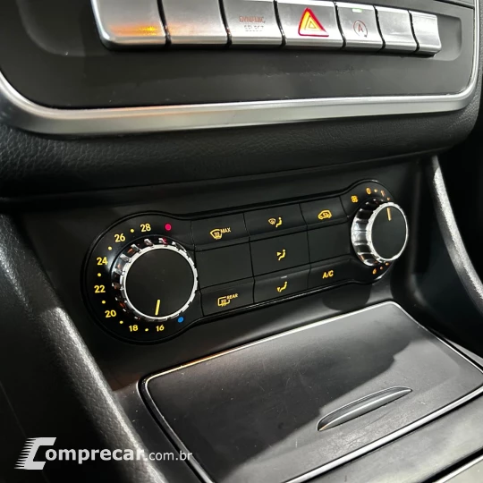 GLA 200 Style 1.6 TB 16V/Flex Aut.