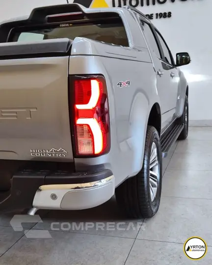 S10 2.8 12V HIGH COUNTRY CABINE DUPLA 4X4 TURBO DIESEL AUTOM