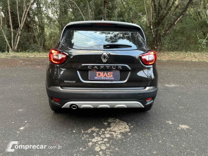 CAPTUR 2.0 16V Bose