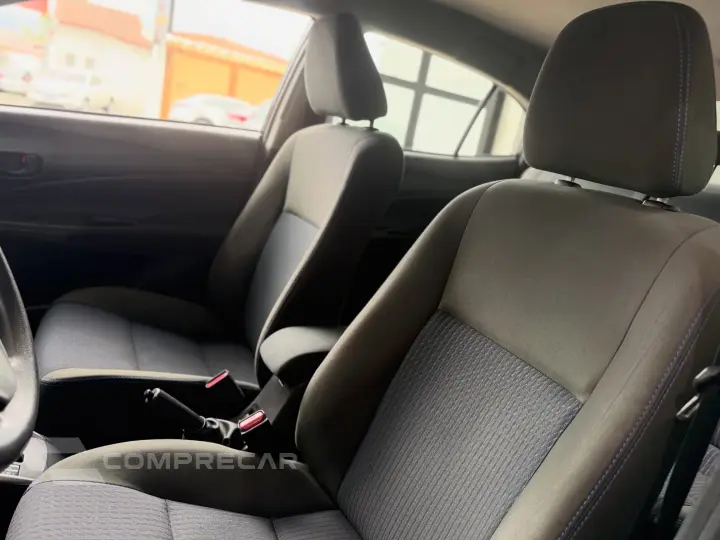 YARIS 1.5 16V Sedan XL Live