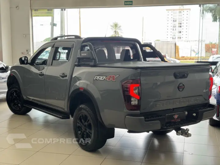Frontier 2.3 16V PRO4X CABINE DUPLA 4X4 BI-TURBO DIESEL AUTO