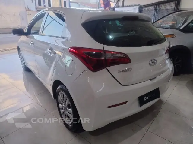 HB20 - 1.6 COMFORT PLUS 16V 4P MANUAL