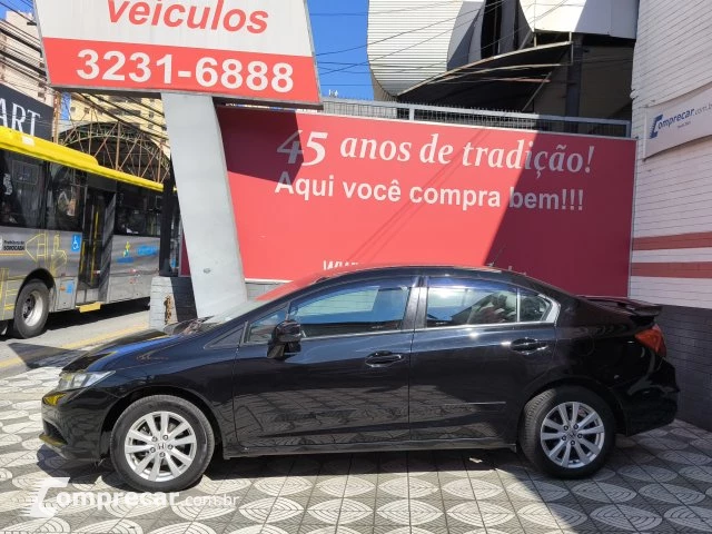 CIVIC - 1.8 LXS 16V 4P AUTOMÁTICO