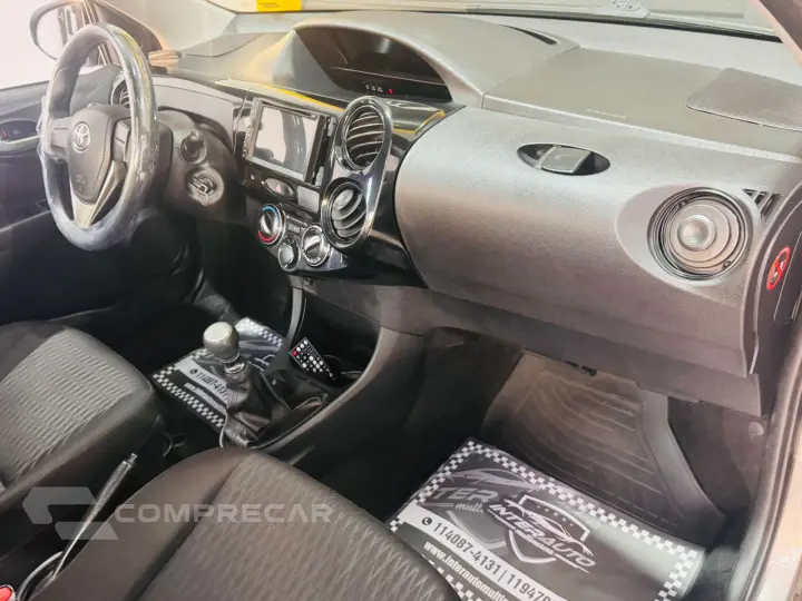 ETIOS 1.5 X Sedan 16V