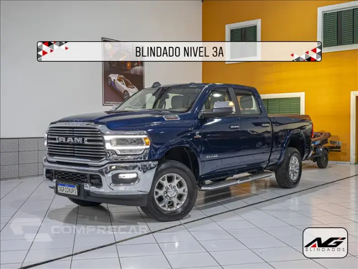 2500 6.7 I6 Turbo Laramie CD 4X4