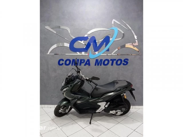 ADV 150 - SCOOTER