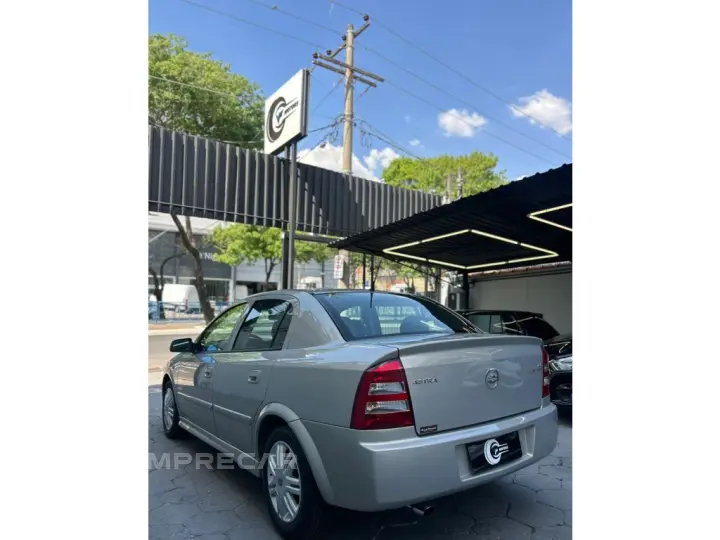 ASTRA 2.0 MPFI ELEGANCE SEDAN 8V FLEX 4P MANUAL