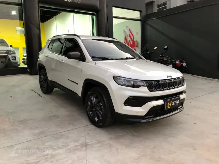 COMPASS LONG. T270 1.3 TB 4x2 Flex Aut.