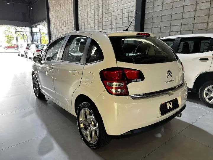 C3 1.6 EXCLUSIVE 16V FLEX 4P AUTOMÁTICO