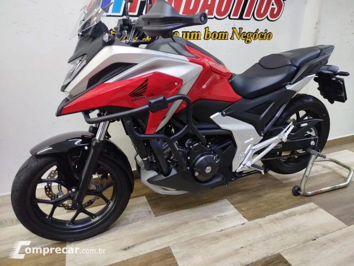 NC 750X DCT ABS