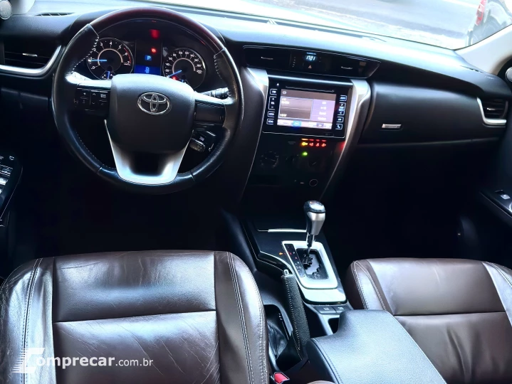 HILUX SW4 2.7 SR 4X2 16V FLEX 4P AUTOMÁTICO