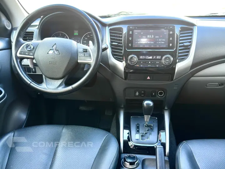 L200 TRITON 2.4 16V TURBO DIESEL SPORT HPE TOP CD 4P 4X4 AUT