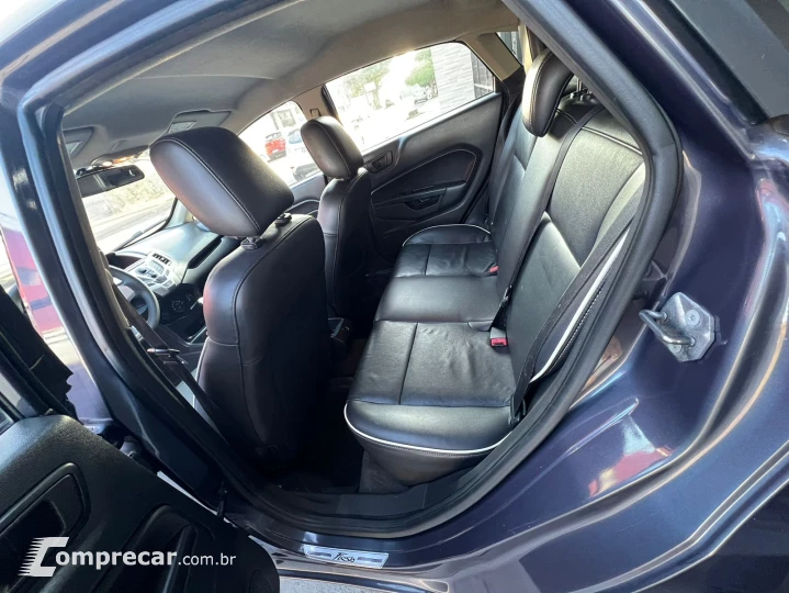 FIESTA 1.6 SE Sedan 16V