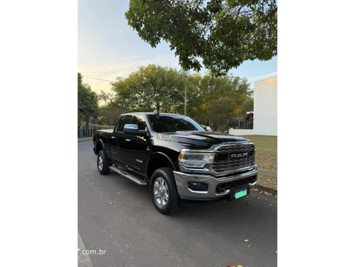 2500 6.7 I6 TURBO DIESEL LARAMIE CD 4X4 AUTOMÁTICO
