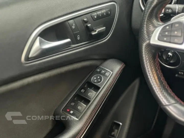 GLA 250 2.0 16V TURBO GASOLINA SPORT 4P AUTOMÁTICO