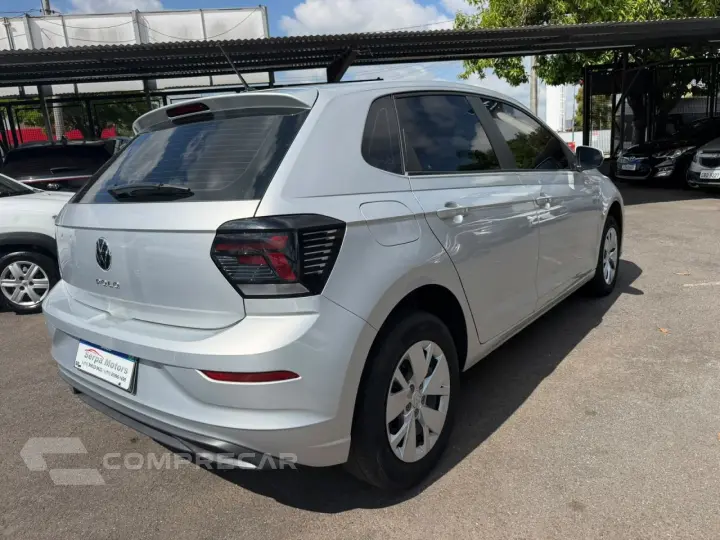 Polo Hatch 1.0 4P MPI
