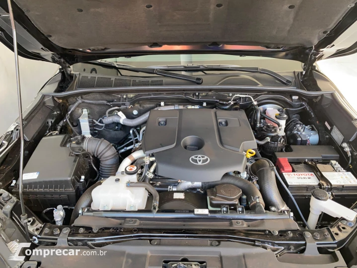 Hilux SW4 SRX Plat. 4x4 2.8 TB Die. Aut.