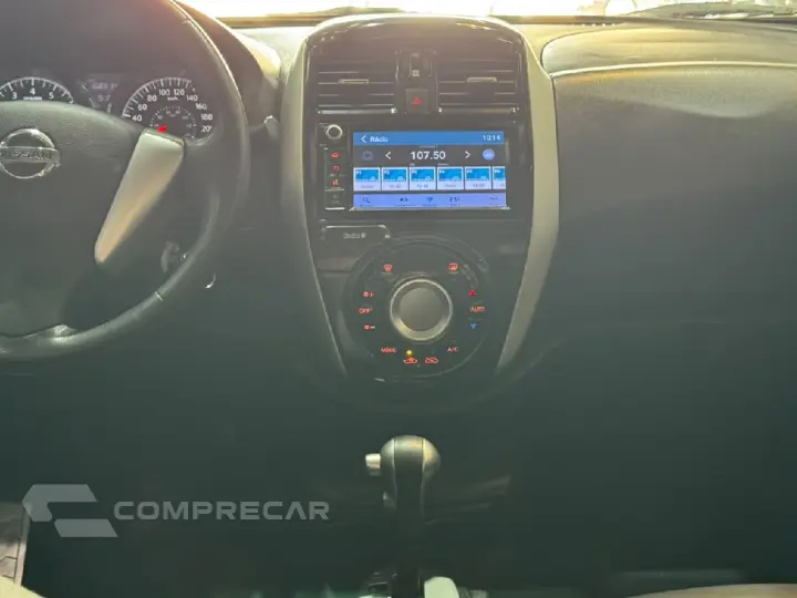 VERSA 1.6 16V DIRECT SL 4P XTRONIC