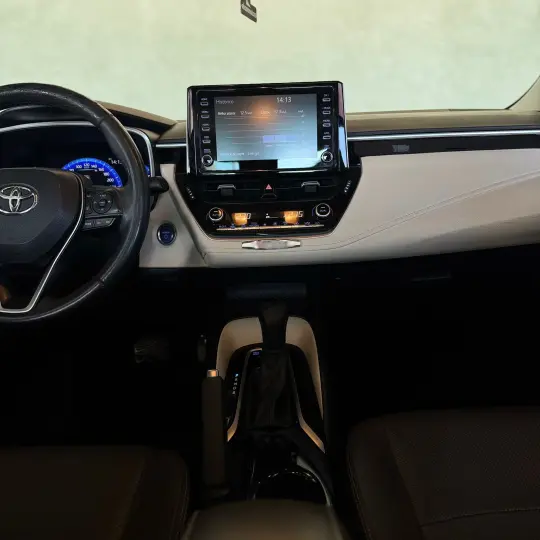 COROLLA 1.8 VVT-I Hybrid Altis Premium