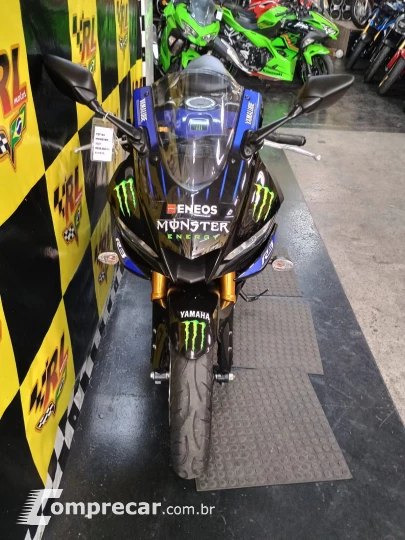 YZF R3 monster