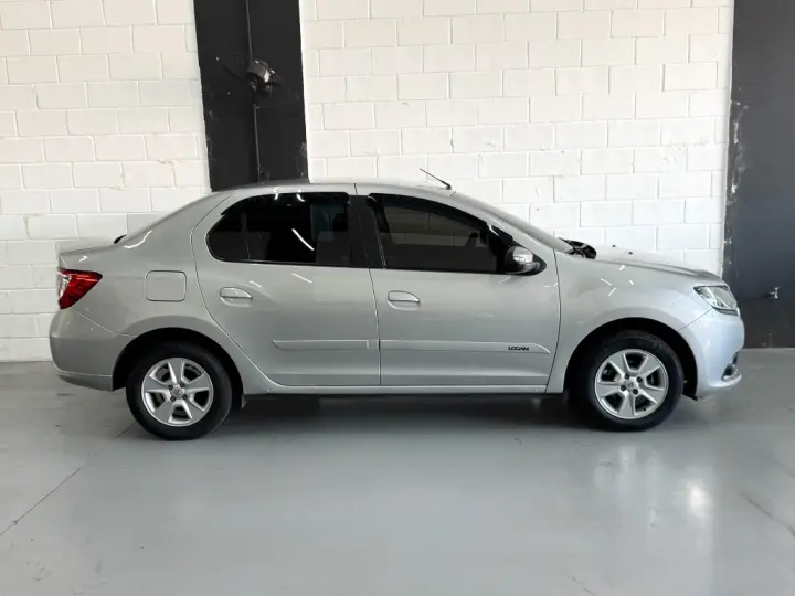 LOGAN Expres. Avantage Flex 1.6 16V 4p