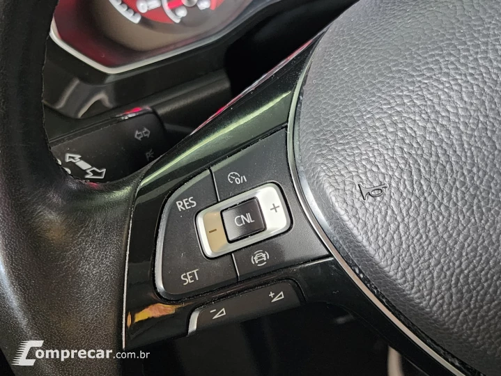 JETTA Comfort. 250 TSI 1.4 Flex 16v Aut.
