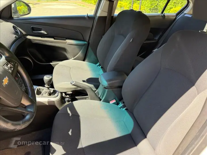 CRUZE 1.8 LT 16V