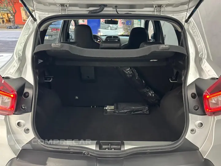 Kwid KWID OUTSIDER 1.0 Flex 12V 5p Mec.