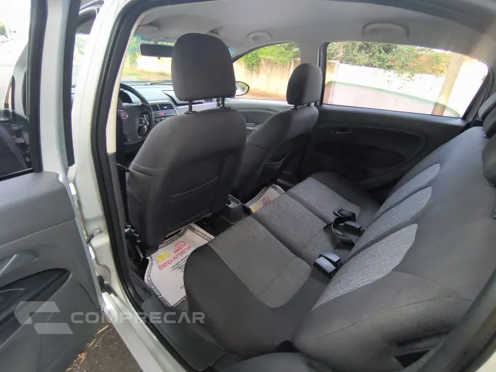 PUNTO 1.6 Essence 16V