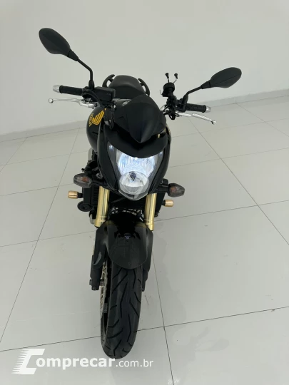 CB 600F HORNET / HONDA
