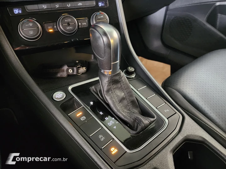 JETTA Comfort. 250 TSI 1.4 Flex 16v Aut.