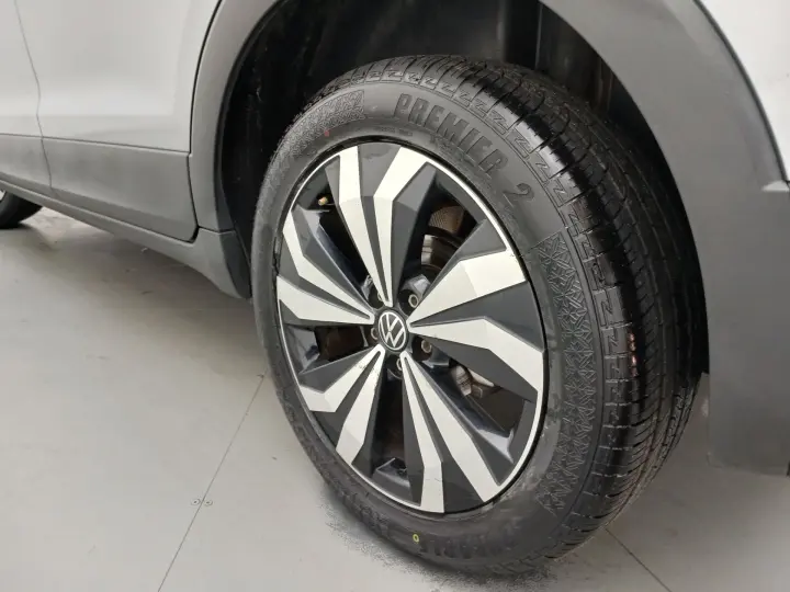 T-CROSS 1.0 200 TSI TOTAL FLEX AUTOMÁTICO