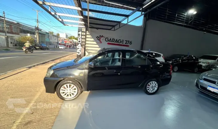 ETIOS XLS Sedan 1.5 Flex 16V 4p Mec.