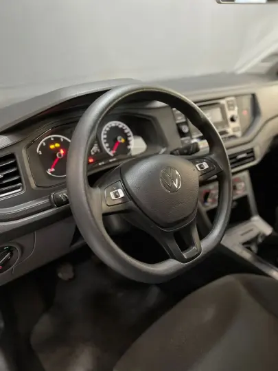 Polo Track 1.0 Flex 12V 5p