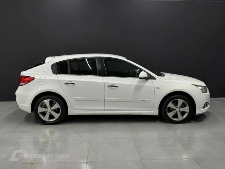 CRUZE 1.8 LT SPORT6 16V FLEX 4P AUTOMÁTICO