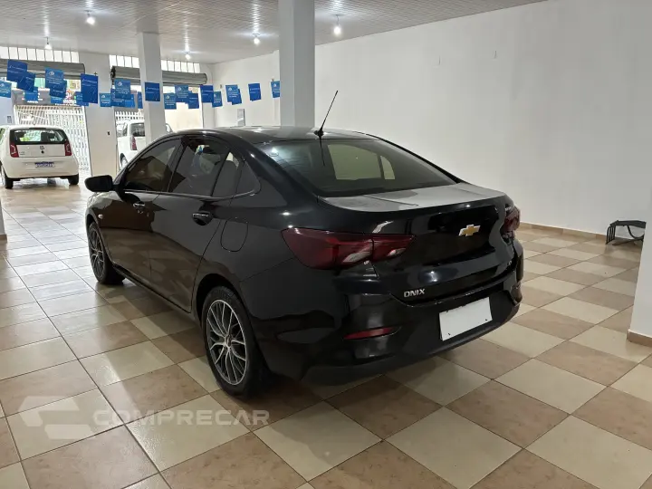 ONIX 1.0 Turbo Plus