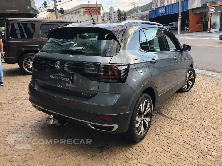 T-Cross 1.4 250 Tsi Total Flex Highline Automático