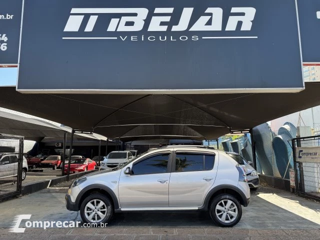 SANDERO - 1.6 STEPWAY 16V 4P MANUAL