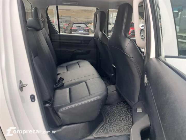 HILUX 2.8 D-4D TURBO DIESEL CD POWER PACK 4X4 MAN