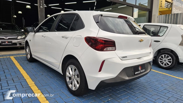 ONIX HATCH LT 1.0 12V Flex 5p Mec.