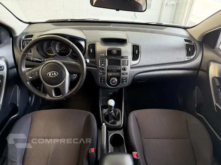 CERATO 1.6 Sedan 16V