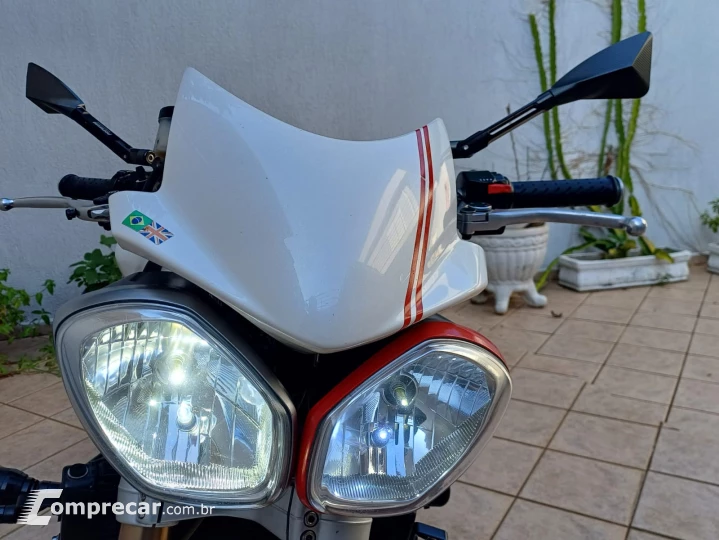 Speed Triple 1050i