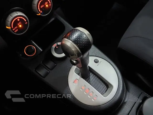 X-TRAIL - 2.0 SE 16V 4P AUTOMÁTICO