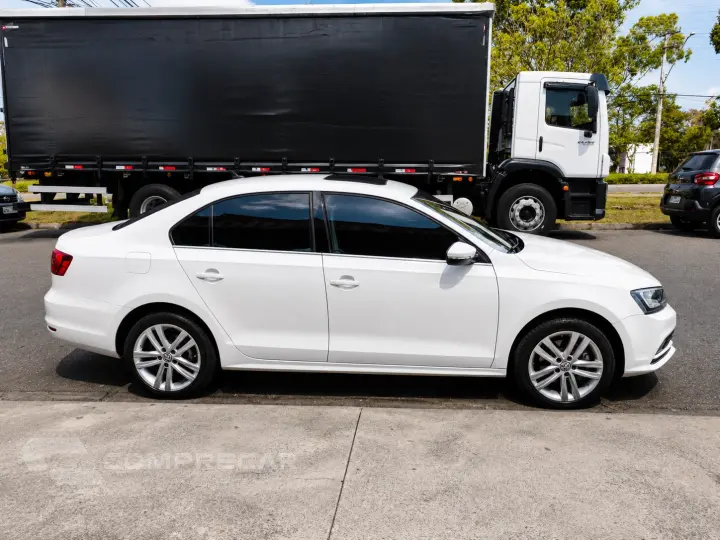 JETTA Highline 2.0 TSI 16V 4p Tiptronic