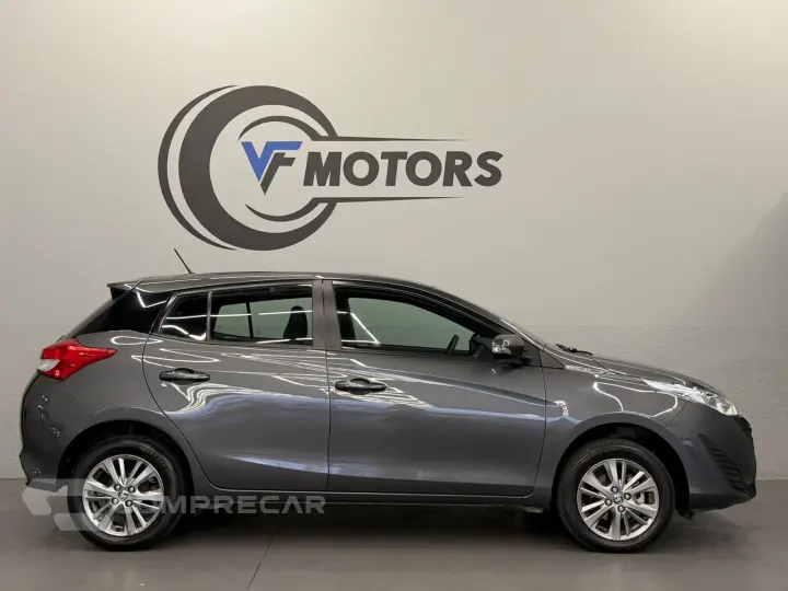 YARIS 1.5 16V FLEX XLS CONNECT MULTIDRIVE