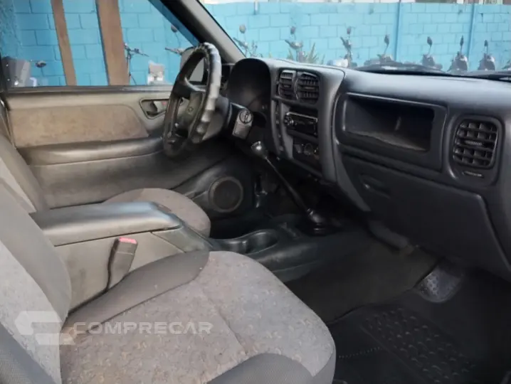 Blazer 2.4 4P STD