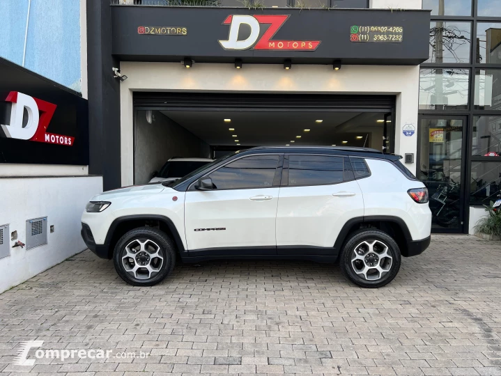 COMPASS 2.0 16V Trailhawk 4X4