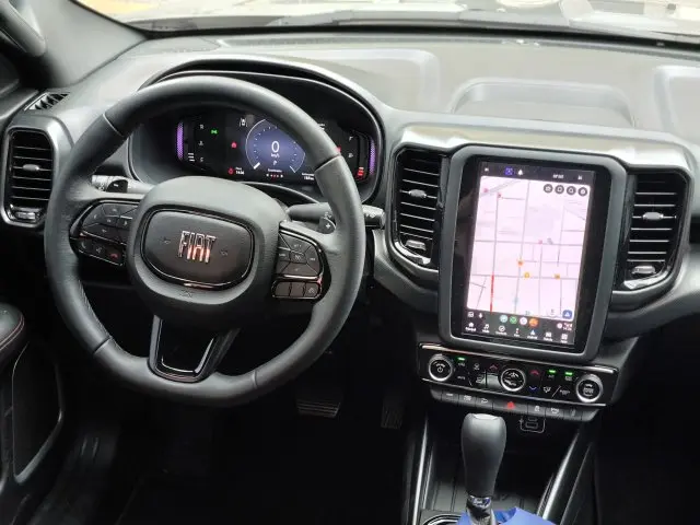 TORO - 2.0 16V TURBO ULTRA 4WD AT9