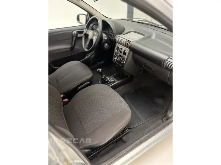 CLASSIC 1.0 MPFI LIFE 8V FLEX 4P MANUAL