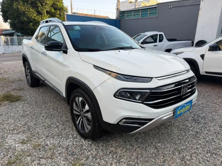 Toro 1.3 16V 4P FLEX 270 TURBO VOLCANO AUTOMÁTICO